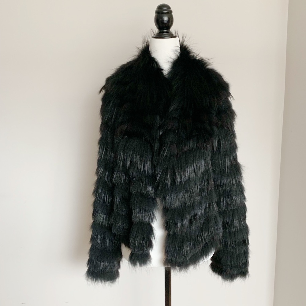 🖤SOLD🖤 Marc Cain Black Silver Fox with 100% silk lining S - Picture 3 of 7